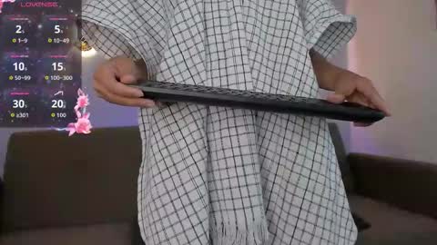 Snapshot of tifi_tifi chatting on 02.15.26 Tifany online show from 02.15.26