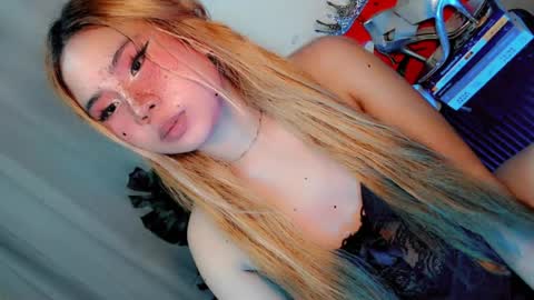 Snapshot of tight_elliana chatting on 07.08.26 tight_elliana online show from 07.08.26