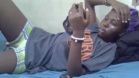 tight_pussie online show from 01.12.26