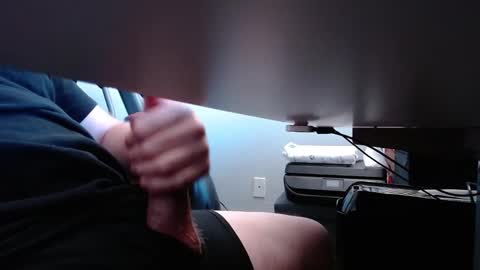 Snapshot of tightfitt chatting on 09.17.25 tightfitt online show from 09.17.25