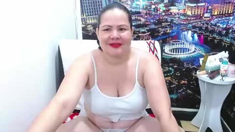 Tila online show from 04.15.26