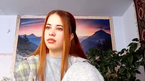 Snapshot of tillietruchan chatting on 02.19.26 Natalie online show from 02.19.26