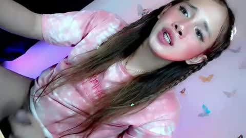 Snapshot of timea_slut69xx chatting on 01.21.25 Happy Birthday To Me online show from 01.21.25