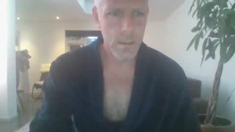 Snapshot of times20 chatting on 09.27.25 times20 online show from 09.27.25