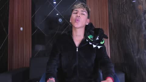 Snapshot of timmy_king777 chatting on 11.23.25 Timmy King -. online show from 11.23.25