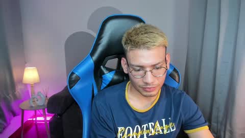 timi  jones online show from 01.10.25