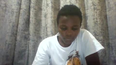 Snapshot of tina2030_1 chatting on 06.23.26 tee online show from 06.23.26