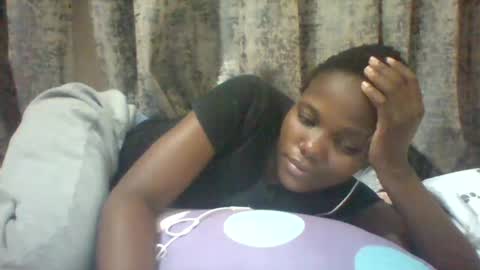 Snapshot of tina2030_1 chatting on 07.17.26 tee online show from 07.17.26