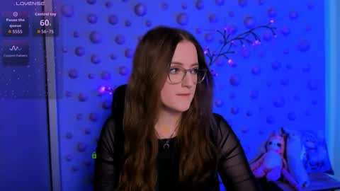 tina_blade_ online show from 01.07.26