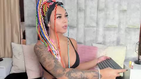 Tina noa online show from 10.09.25