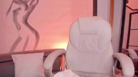 Tina  online show from 02.16.25