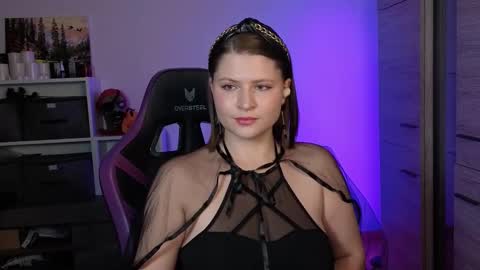 Snapshot of tinaangelll chatting on 10.26.25 Tina Angel online show from 10.26.25