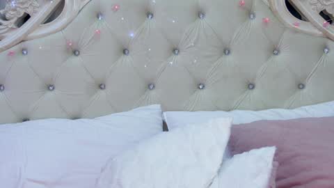 Tina online show from 02.04.25