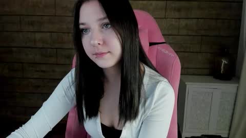 TinaBurton online show from 11.11.25