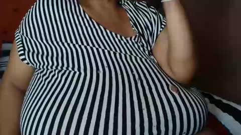 tinagiant online show from 04.20.26