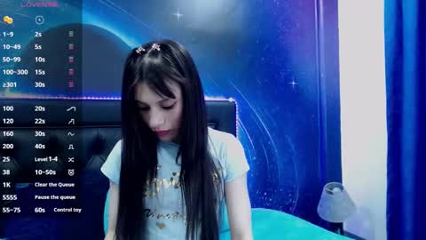 Snapshot of tinajons chatting on 09.23.25 tinajons online show from 09.23.25