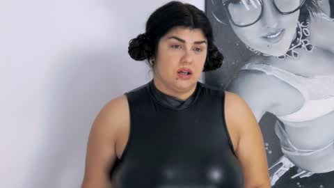 tinakay1 online show from 01.30.25