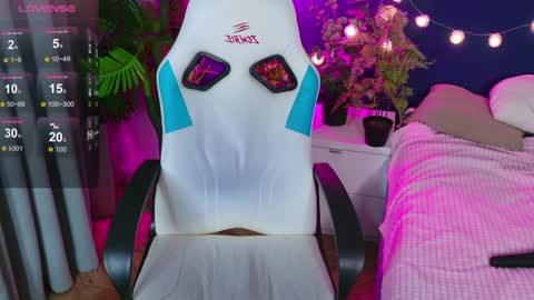 tinasiner online show from 01.12.25