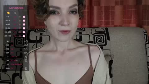 Snapshot of tinawincee chatting on 06.11.26 Tina online show from 06.11.26