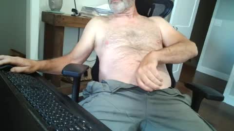 Snapshot of tincup430 chatting on 06.24.26 5 day load on deck online show from 06.24.26