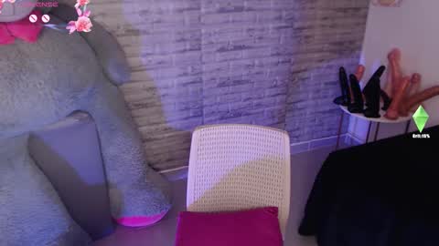 Snapshot of tinna__hottie chatting on 02.20.26 Tinna Goddess online show from 02.20.26