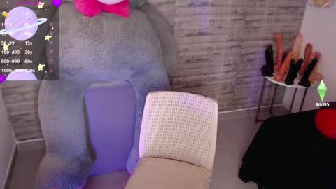 Snapshot of tinna__hottie chatting on 05.17.26 Tinna Goddess online show from 05.17.26