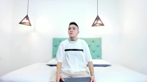 TINNY AND CANDY online show from 12.11.24