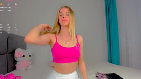 Snapshot of tiny__alice chatting on 01.31.25 Alice ONLINE TOMORROW 1100-1700 GMT3 online show from 01.31.25