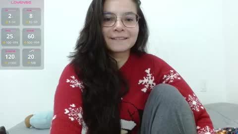 Tiny Caroline online show from 02.07.25