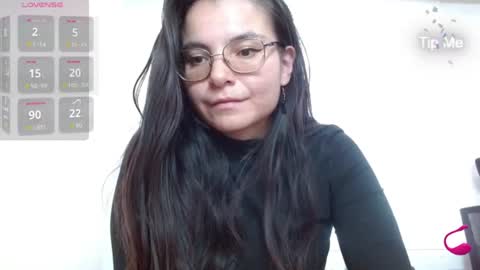 Tiny Caroline online show from 07.15.26