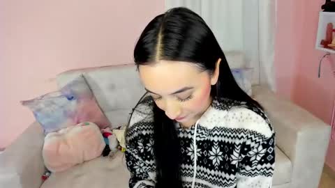 tiny_cora online show from 03.07.25