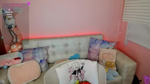 tiny_cora online show from 03.16.26