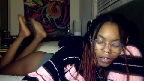 Snapshot of tiny_cupcake2 chatting on 12.13.25 cupcake online show from 12.13.25