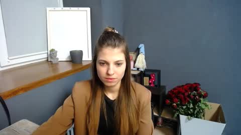 Gloria online show from 02.24.25