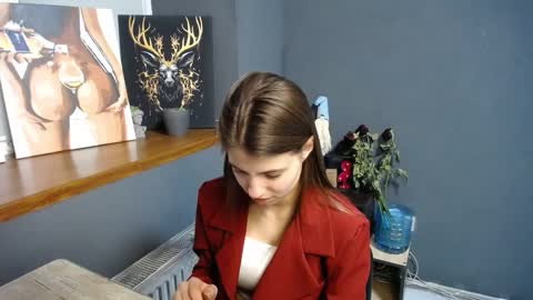 Gloria online show from 03.08.25