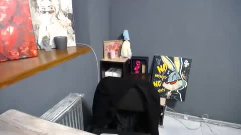 Gloria online show from 09.12.25