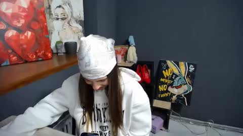 Gloria online show from 09.16.25