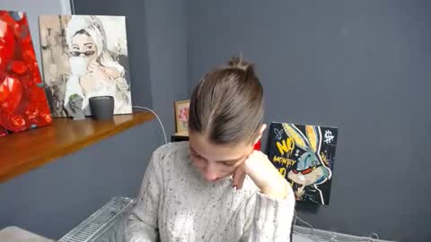 Gloria online show from 10.15.25