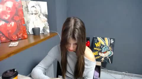 Gloria online show from 10.27.25