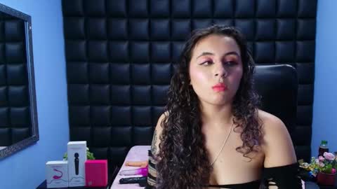 tiny online show from 11.28.25