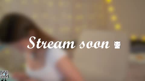 Snapshot of tiny_miracle chatting on 01.24.25 Lyssa online show from 01.24.25