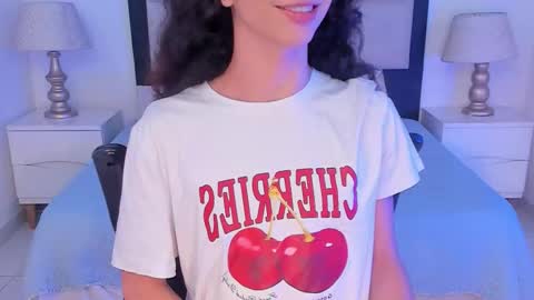 Thomm  Independent Model online show from 01.06.26