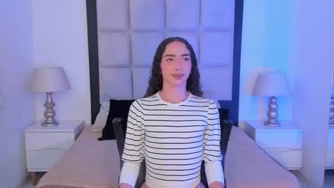 Thomm  Independent Model online show from 02.06.26