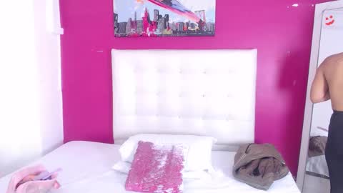 tiny_whore18 online show from 09.27.25