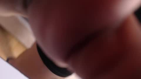 tiny_whore18 online show from 09.30.25