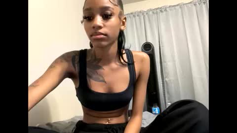 Snapshot of tinyafterdark chatting on 02.27.26 tinyafterdark online show from 02.27.26