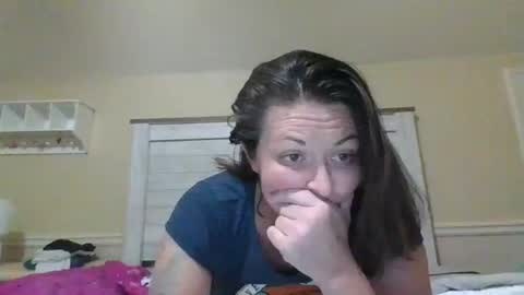 tinyassbossymilf online show from 01.18.26