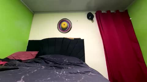 Snapshot of tinycockdeepass chatting on 12.16.25 Jack online show from 12.16.25