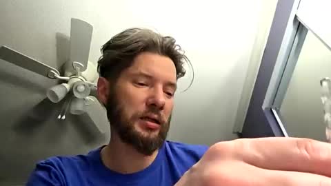 tinyguynicecock online show from 04.21.26