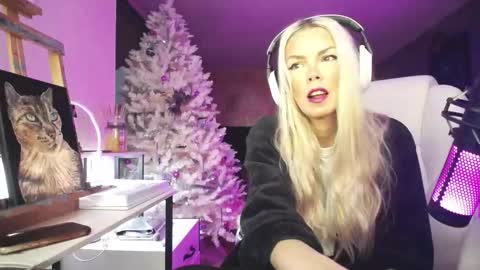 stage Kylie Sinner  brand CLITBAIT online show from 01.14.26